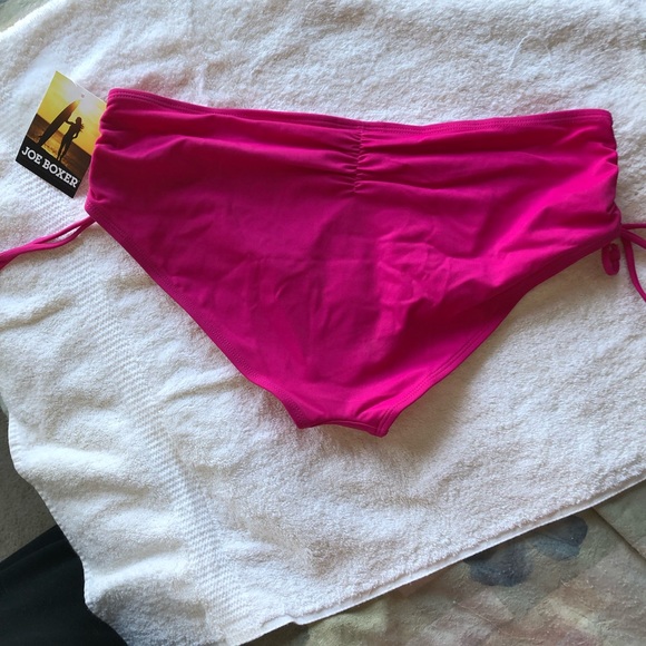 NWT! Joe Boxer Bottom Swimwear size large in pink - Picture 2 of 3